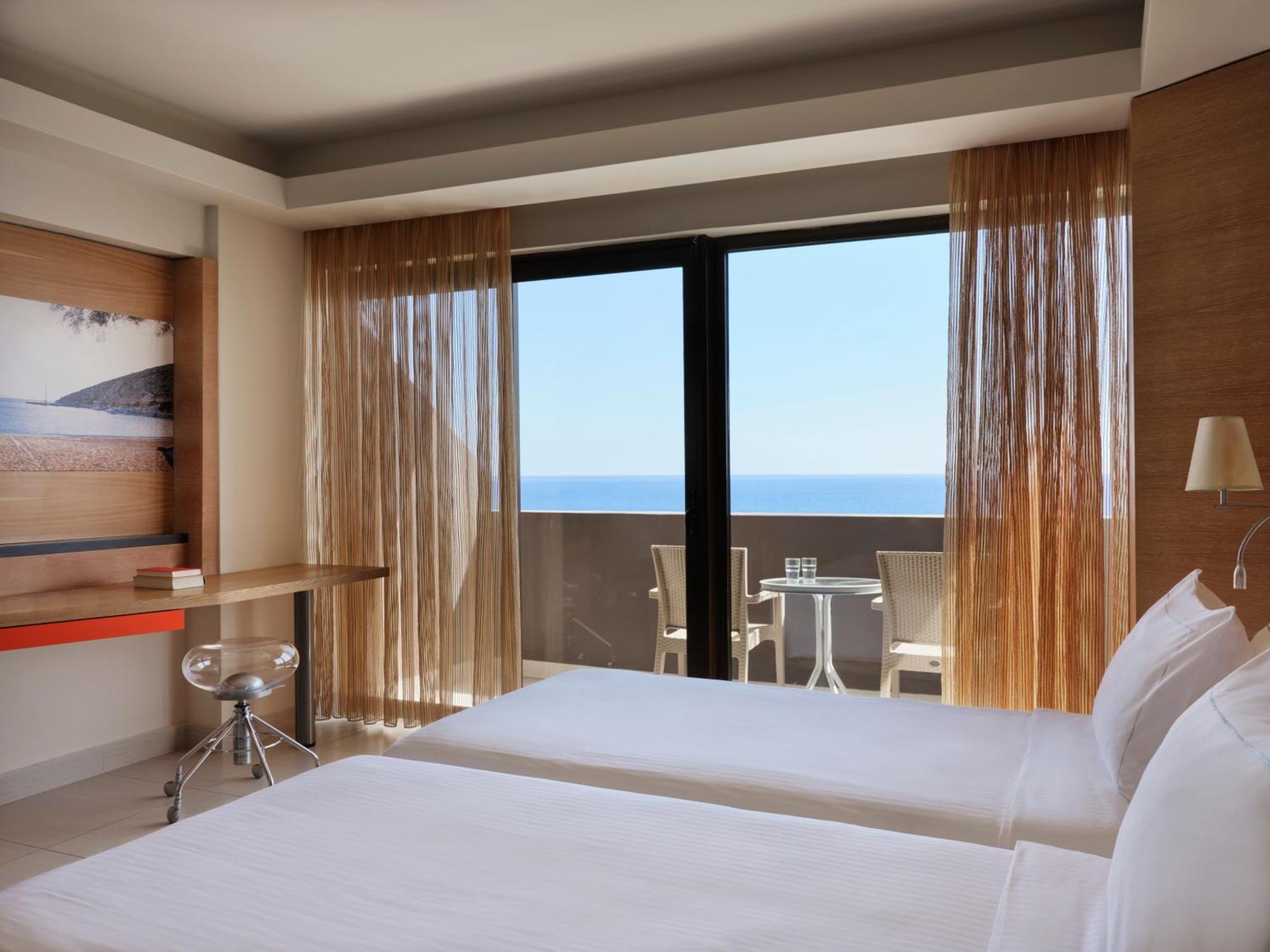 Tweepersoonskamer met 1 of 2 Bedden en Premium Uitzicht op Zee